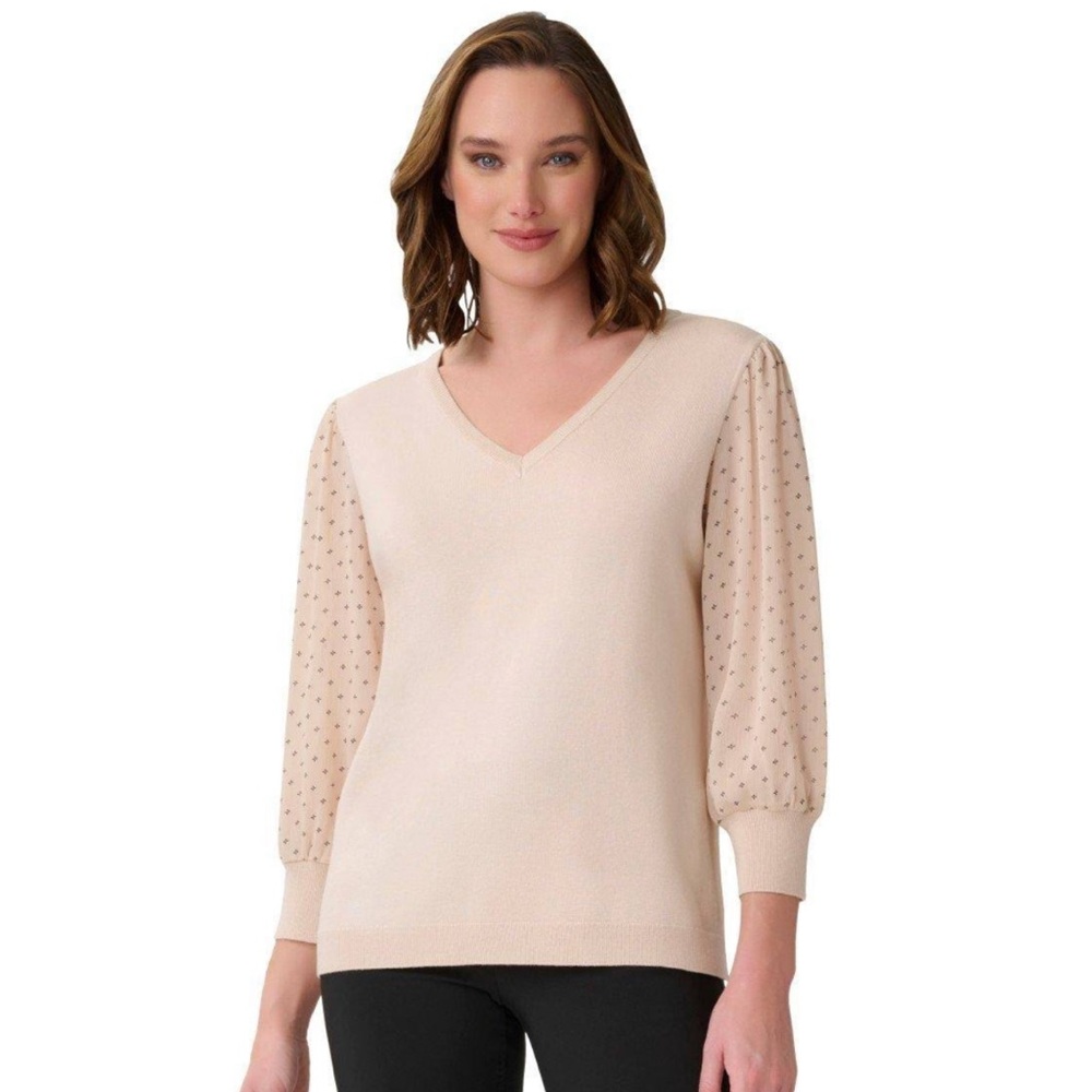 Adrianna Papell Cream V-Neck Sweater